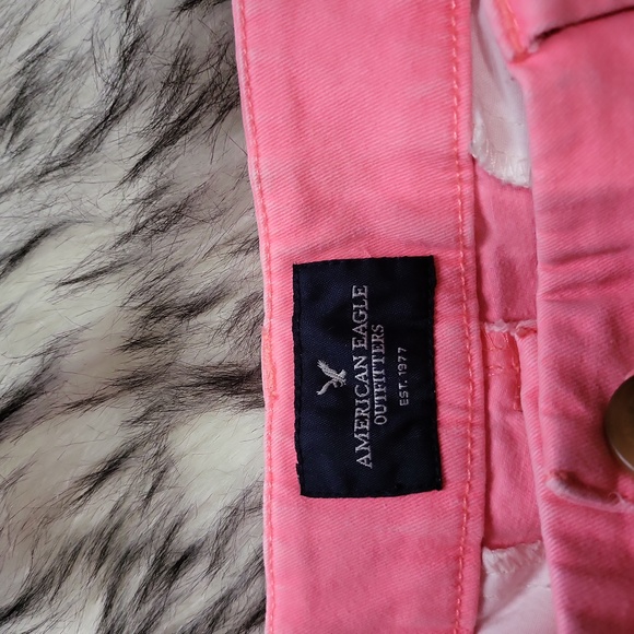 WOMENS JUNIORS PINK AMERICAN EAGAL SHORTS SIZE 8 - Picture 2 of 5